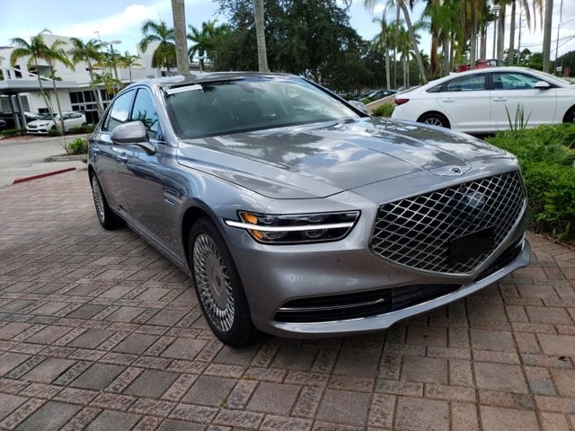 2020 Genesis G90