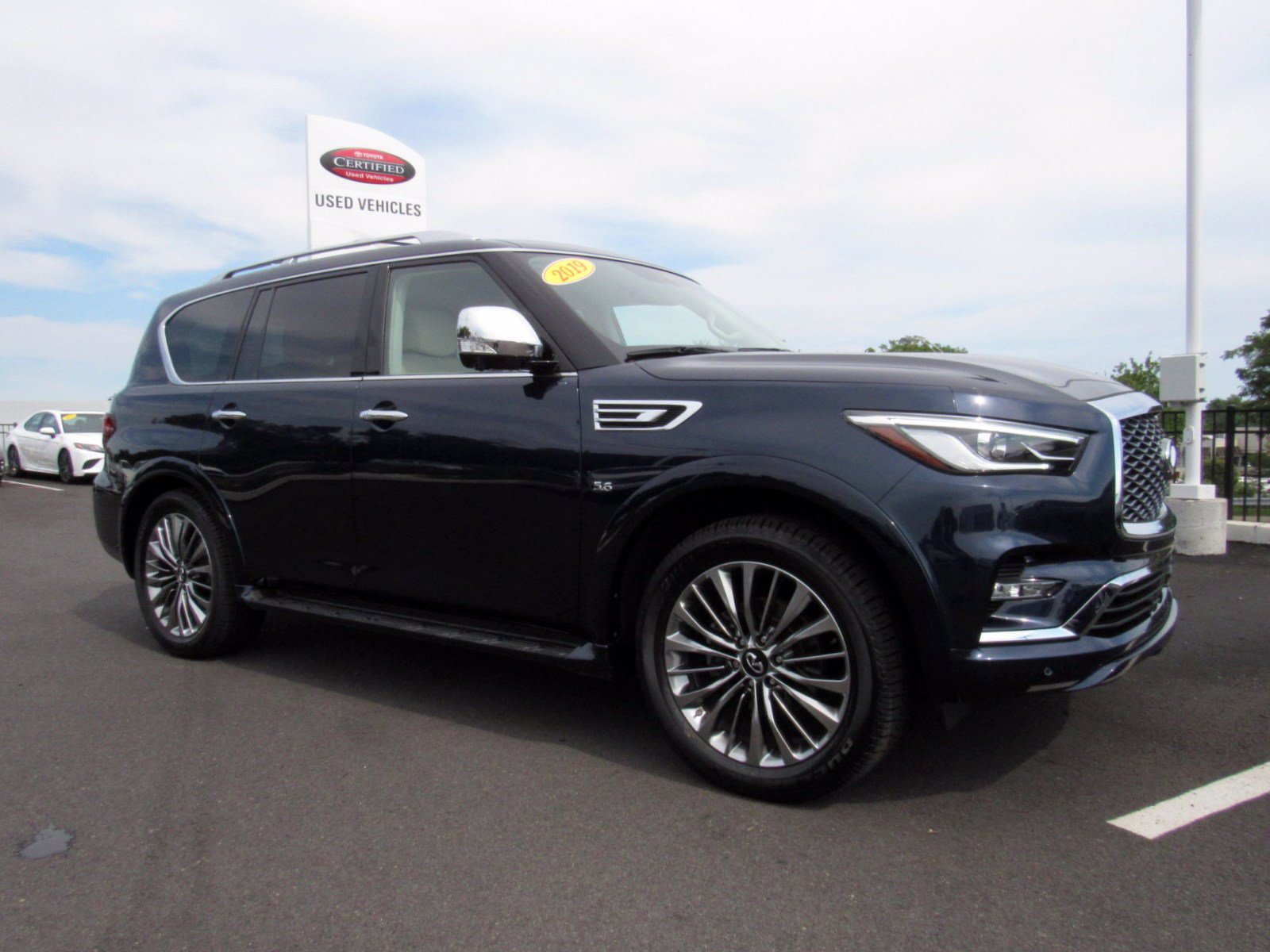 2019 INFINITI QX80
