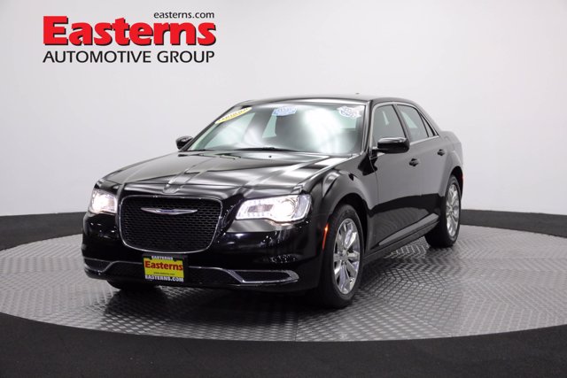 2017 Chrysler 300