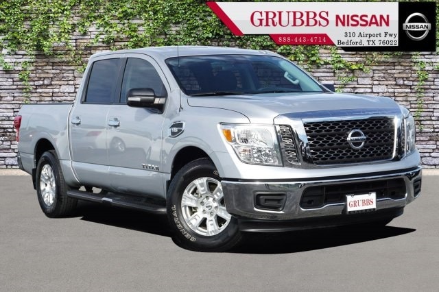 2017 Nissan Titan