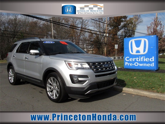 2016 Ford Explorer