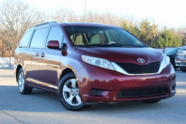 Toyota sienna 2014