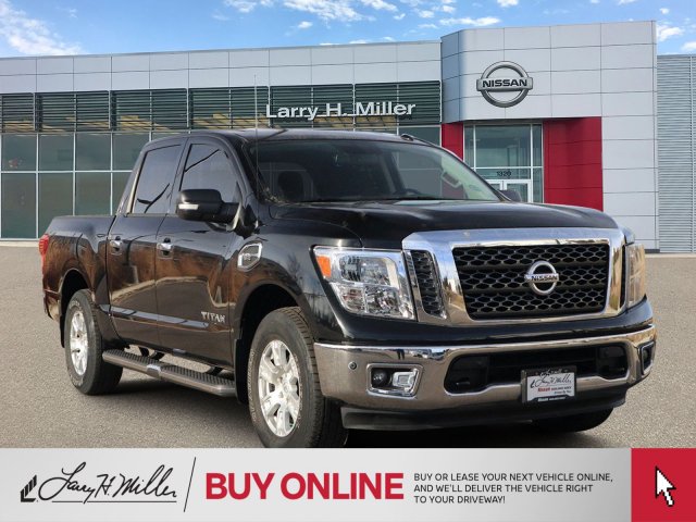 2017 Nissan Titan