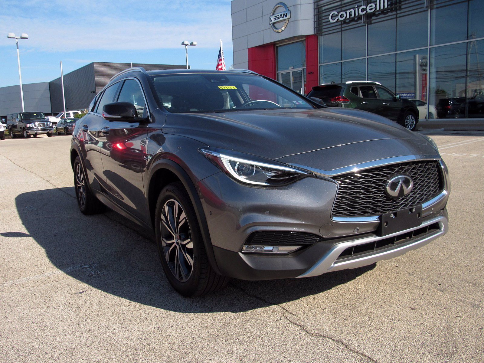 2017 INFINITI QX30
