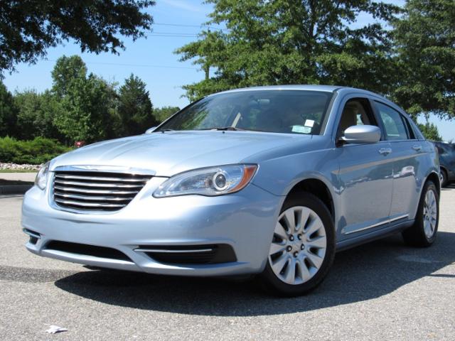 2014 Chrysler 200