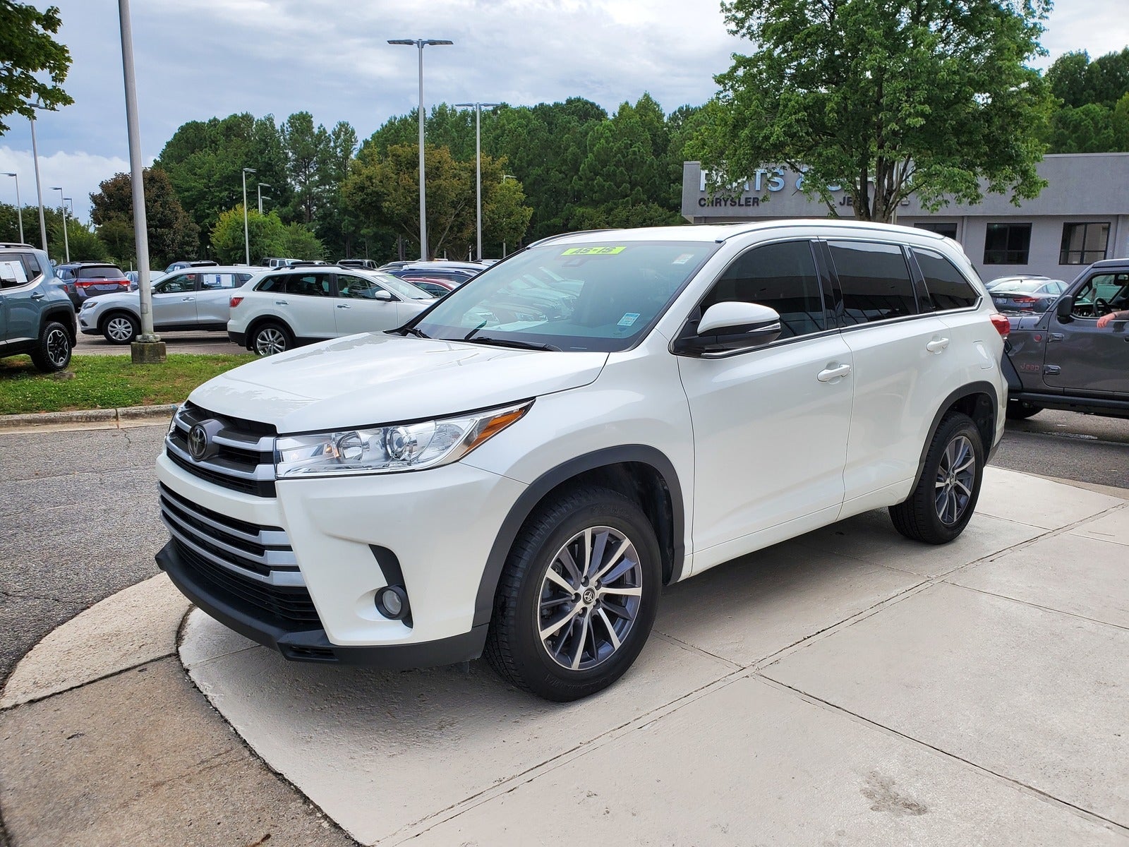 Used 2017 Toyota Highlander for Sale (with Photos) U.S. News & World