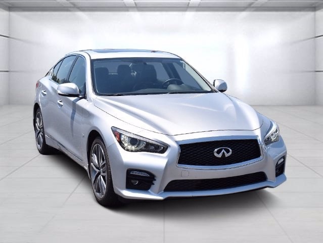 2017 INFINITI Q50