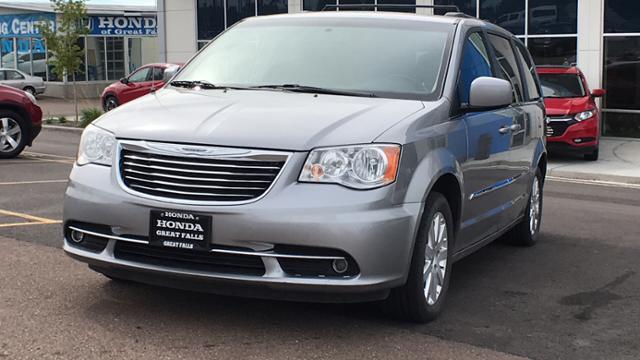 2016 Chrysler Town & Country