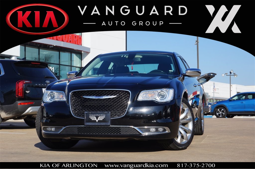 2019 Chrysler 300