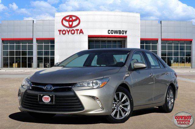 2016 Toyota Camry Hybrid