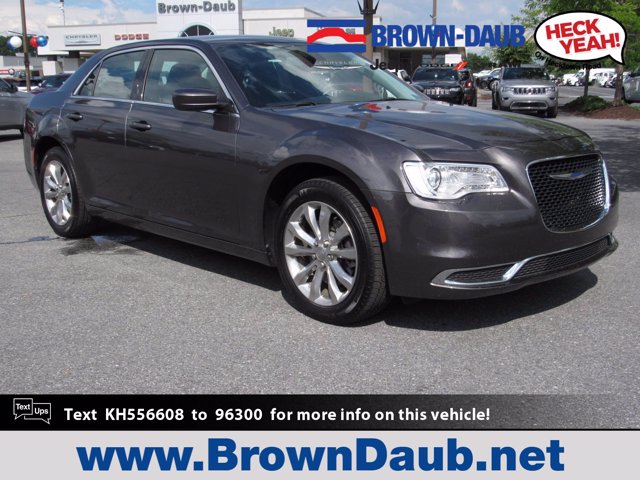 2019 Chrysler 300