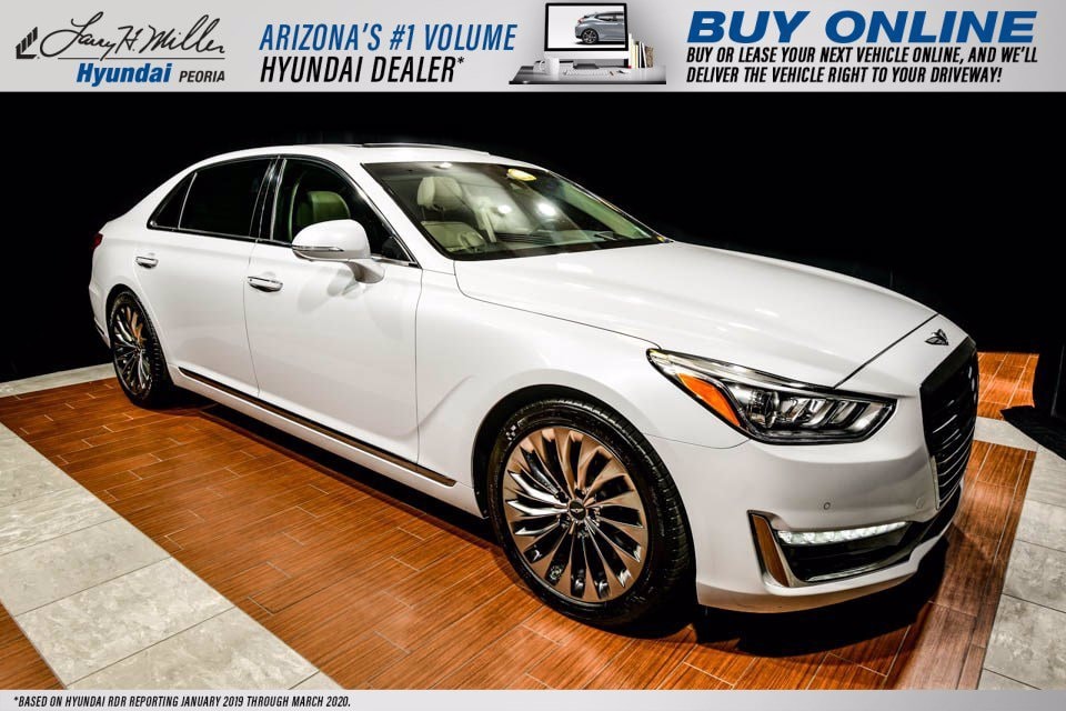 2017 Genesis G90