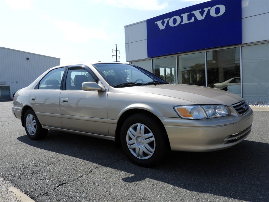 2000 Toyota Camry