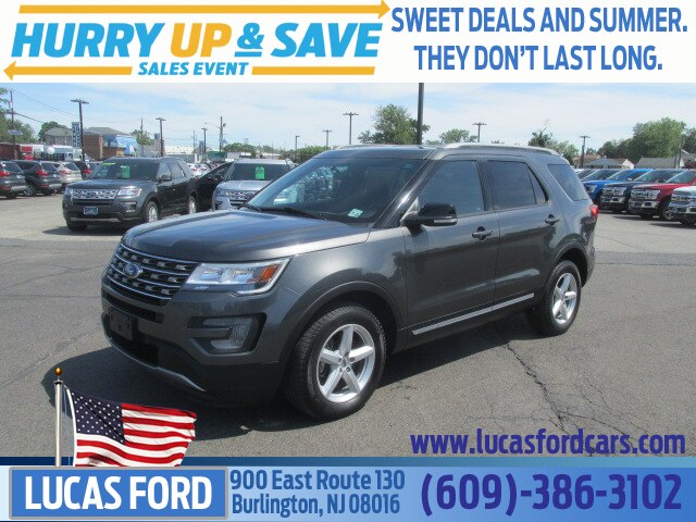 2017 Ford Explorer