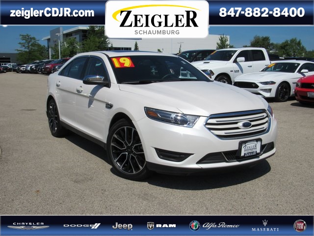 2019 Ford Taurus