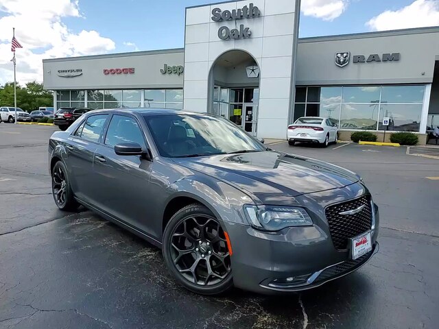 2019 Chrysler 300