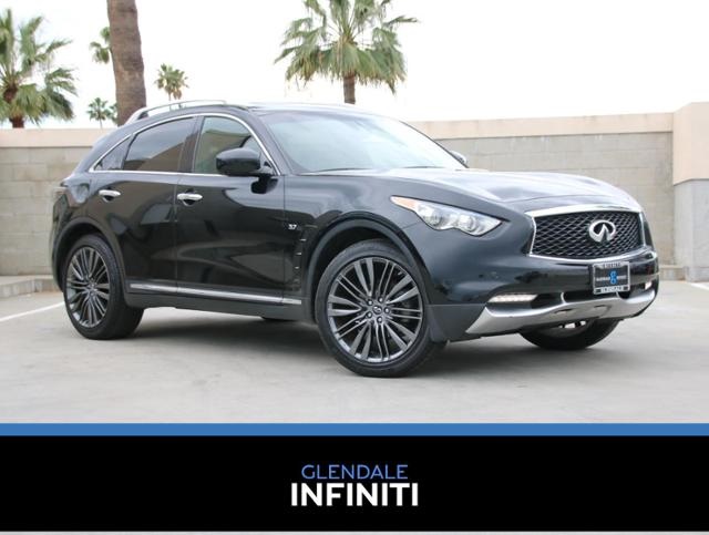 2017 INFINITI QX70