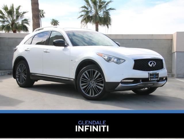 2017 INFINITI QX70