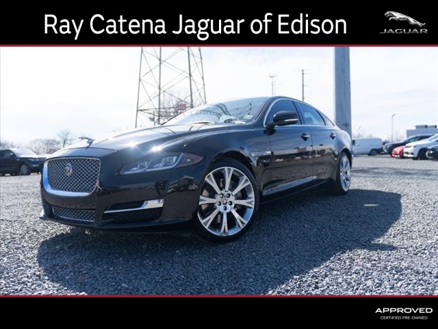 2016 Jaguar XJ