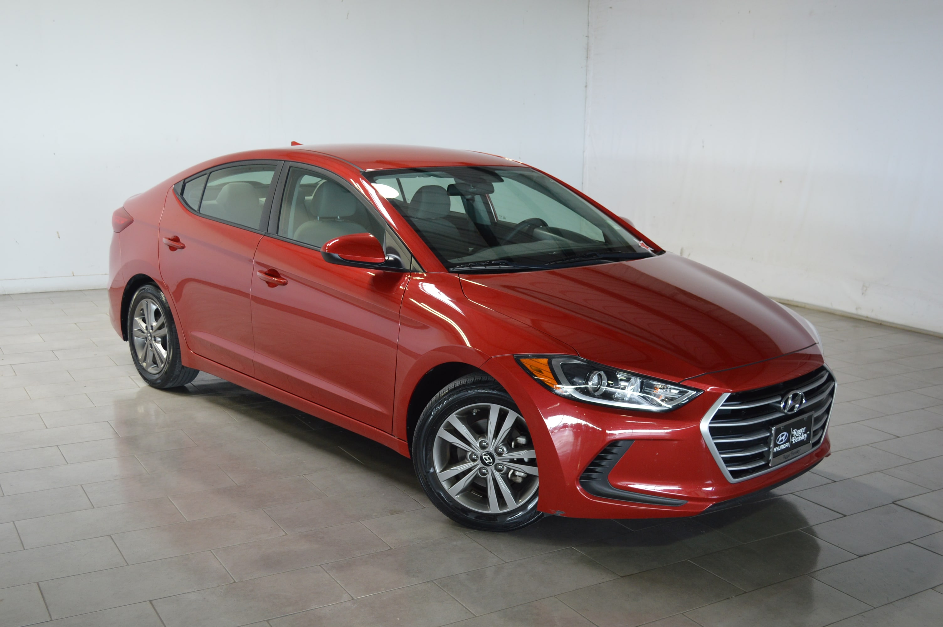 Used 2017 Hyundai Elantra for Sale (with Photos) | U.S. News & World Report