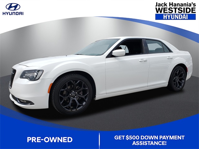 2019 Chrysler 300