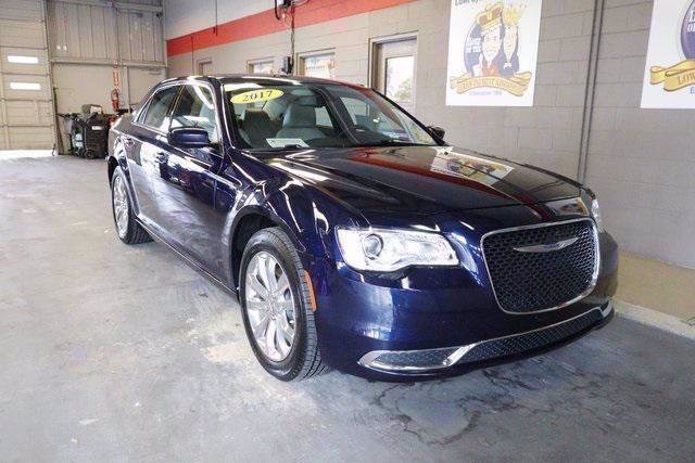 2017 Chrysler 300