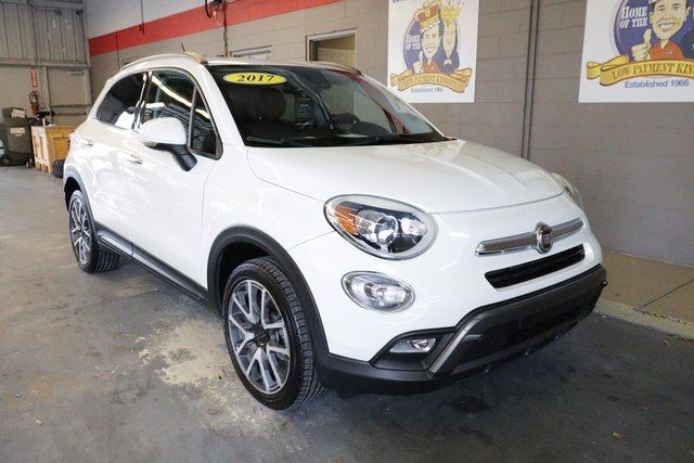 2017 FIAT 500X