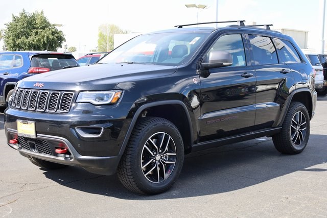 2017 Jeep Grand Cherokee Trailhawk photo