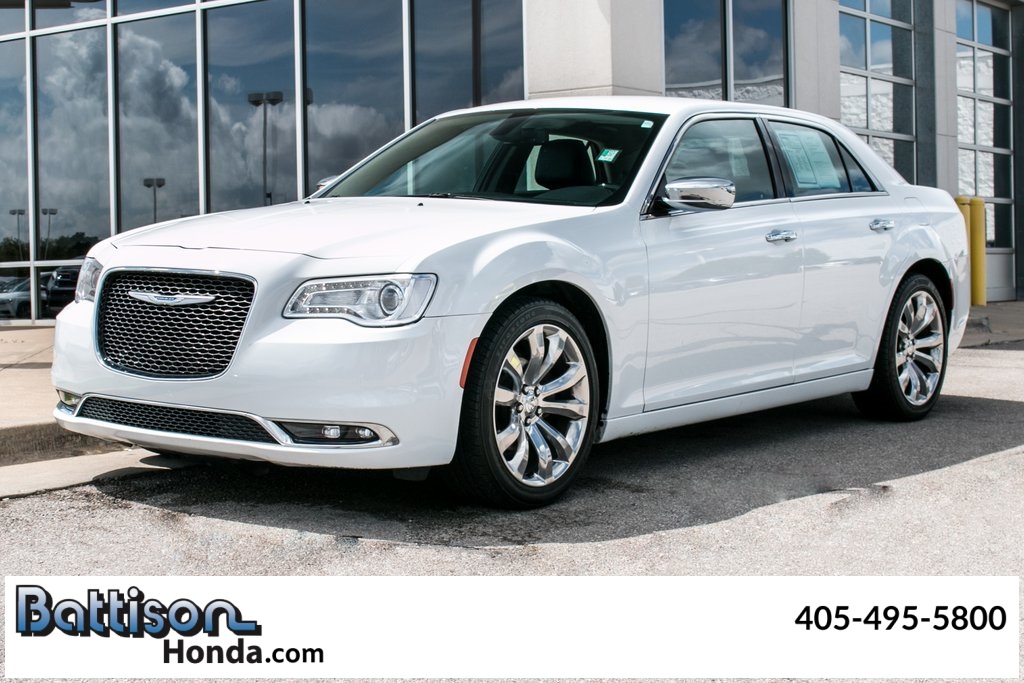 2018 Chrysler 300