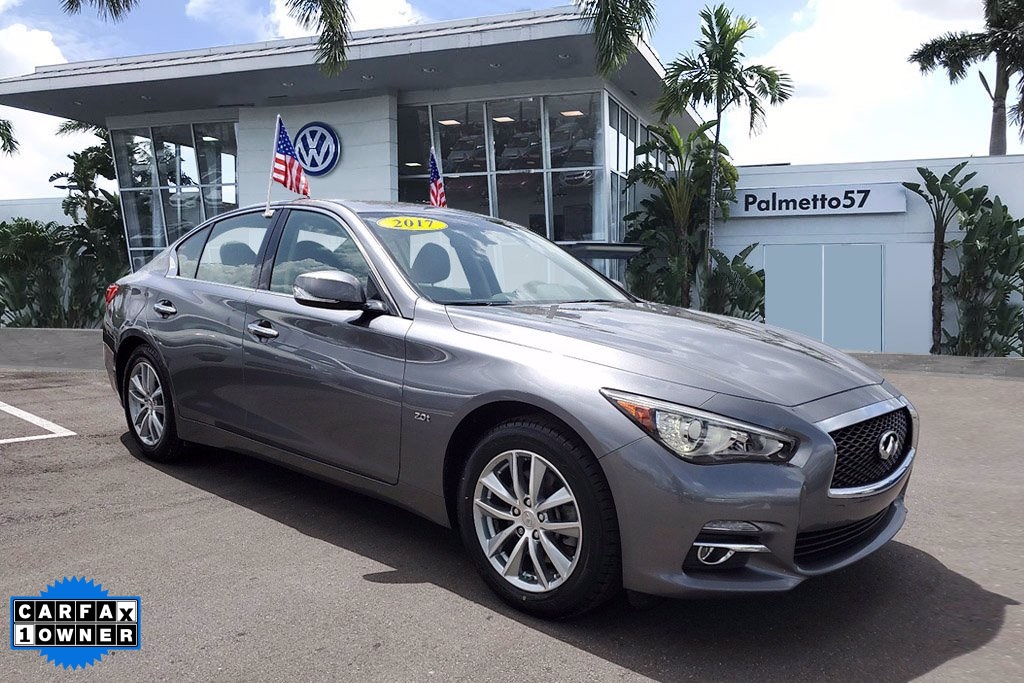 2017 INFINITI Q50
