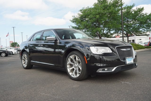2018 Chrysler 300