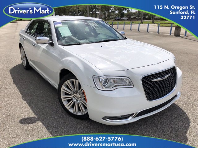 2019 Chrysler 300