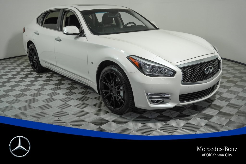 2016 INFINITI Q70L