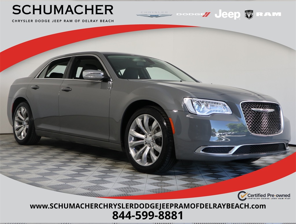 2019 Chrysler 300
