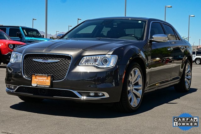 2019 Chrysler 300