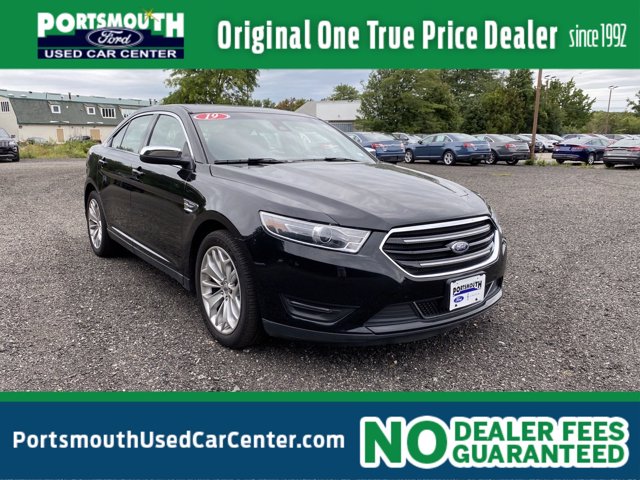 2019 Ford Taurus