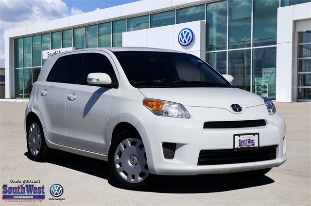 2012 Scion xD