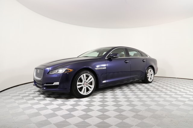 2016 Jaguar XJ