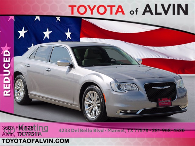 2017 Chrysler 300