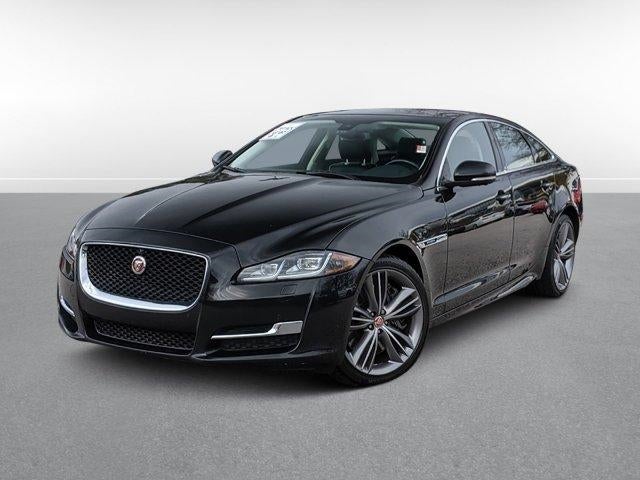 2016 Jaguar XJ