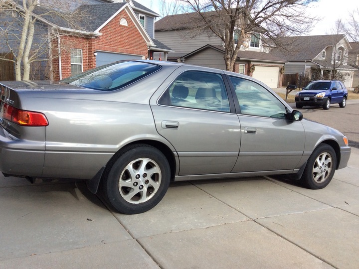 2000 Toyota Camry