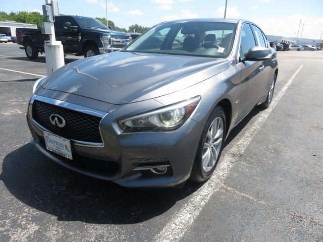 2017 INFINITI Q50