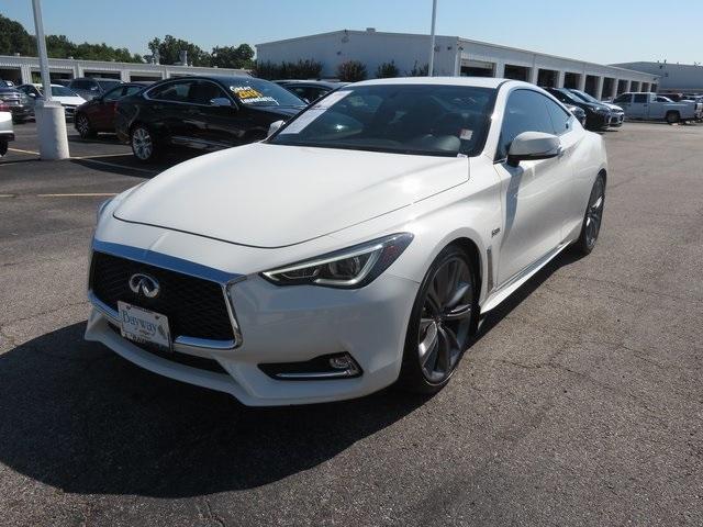 2017 INFINITI Q60