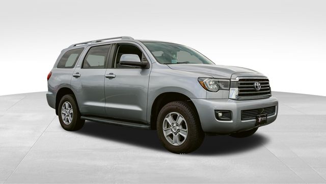 2019 Toyota Sequoia SR5 photo