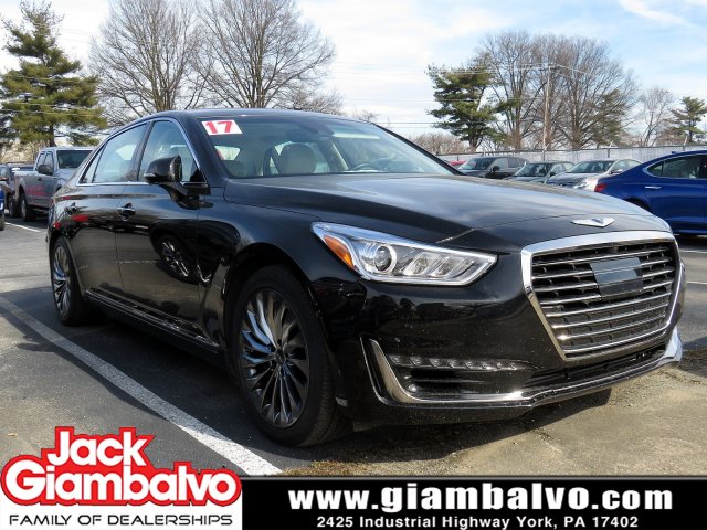 2017 Genesis G90