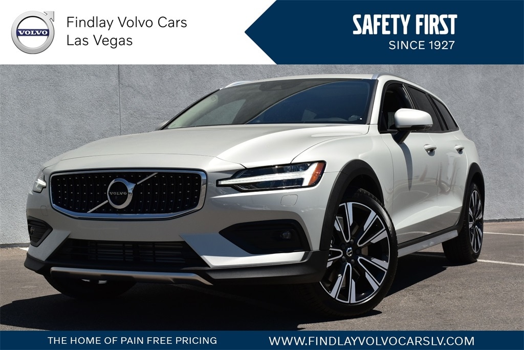 2020 Volvo V60 Cross Country